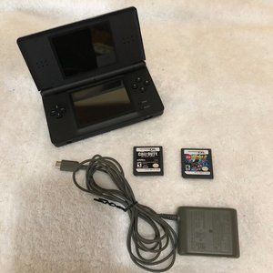Nintendo DS w/ 3 games